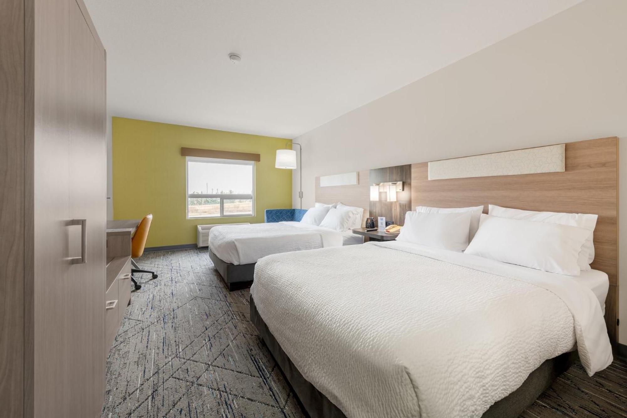 Holiday Inn Express Hotel & Suites-Edmonton South, An Ihg Hotel Zewnętrze zdjęcie